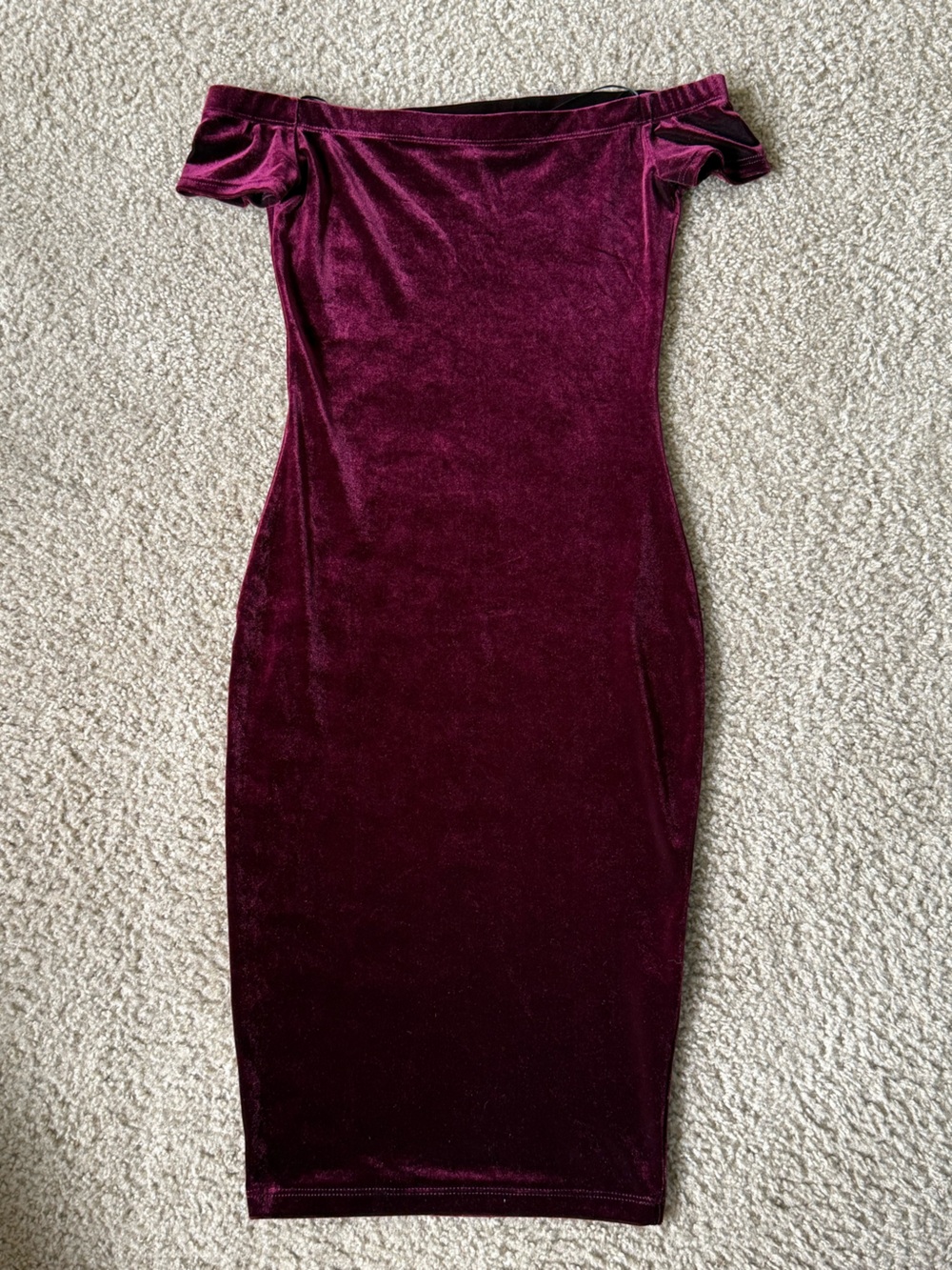 Windsor Women's Small Burgundy Velvet Off-Shoulder Cocktail Dress Size S Wine